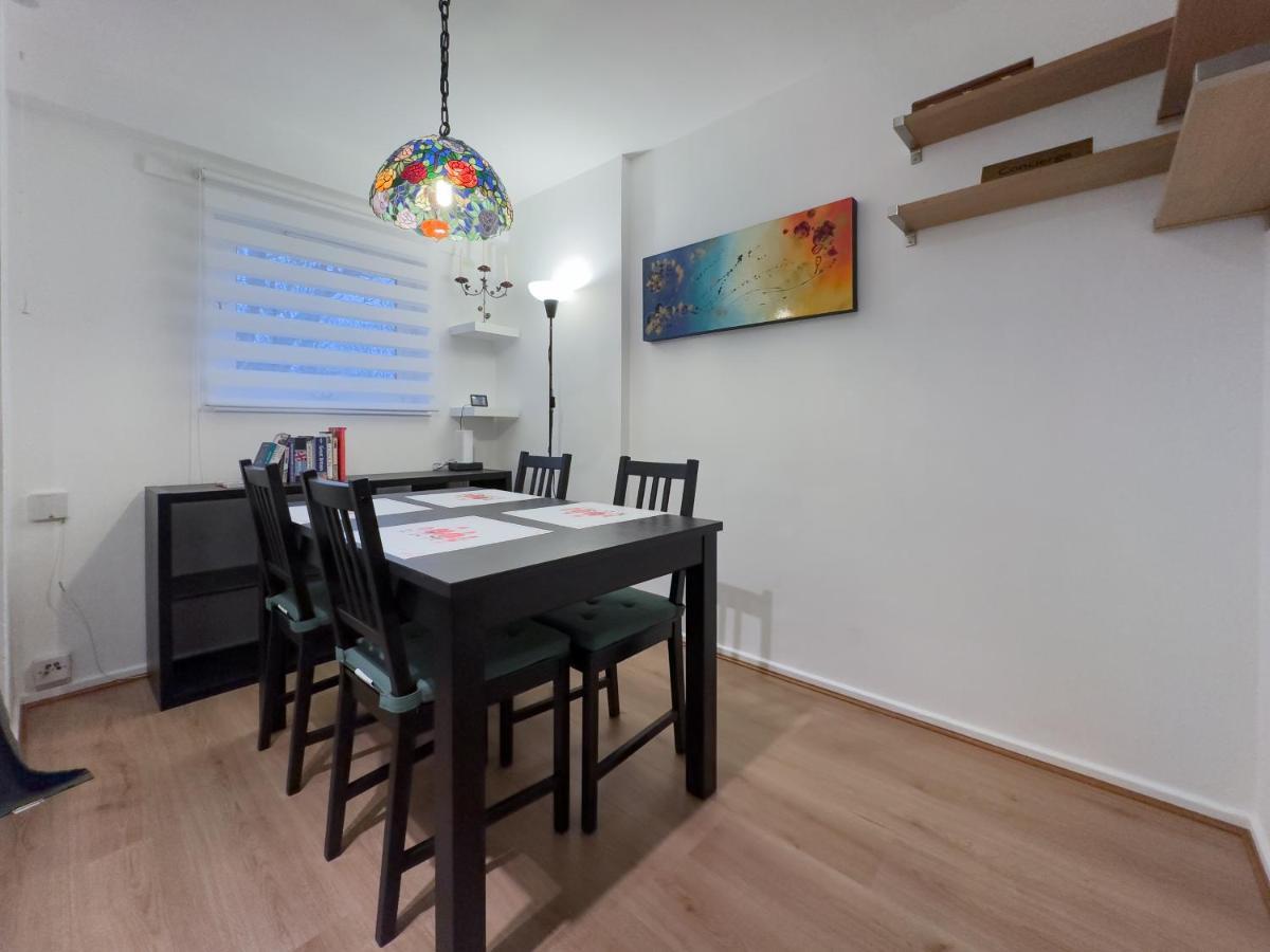 Beautiful 2 Bedroom & Balcony Flat In Central Лондон Экстерьер фото